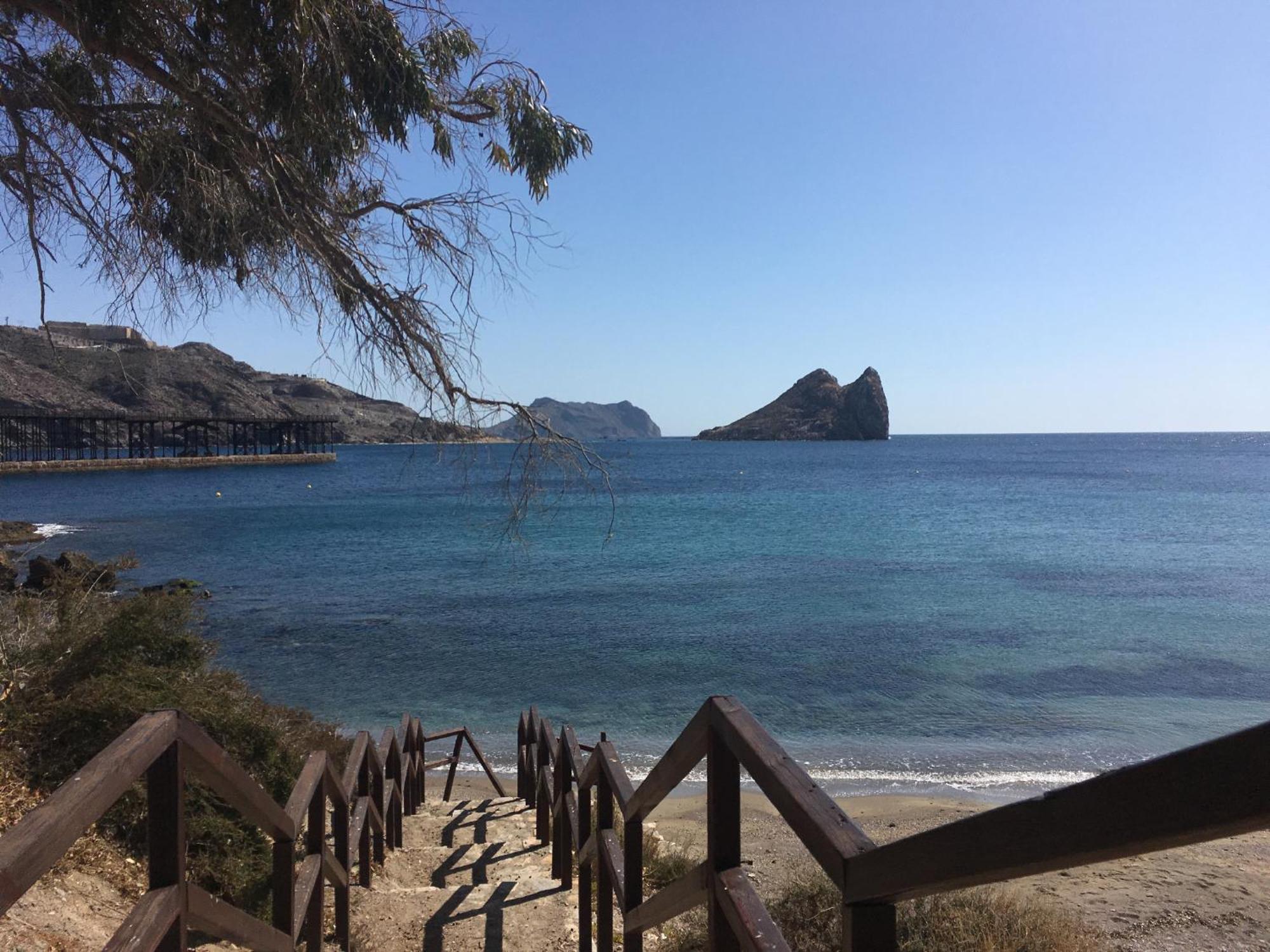 アギラスGeraneos Daruアパートメント エクステリア 写真